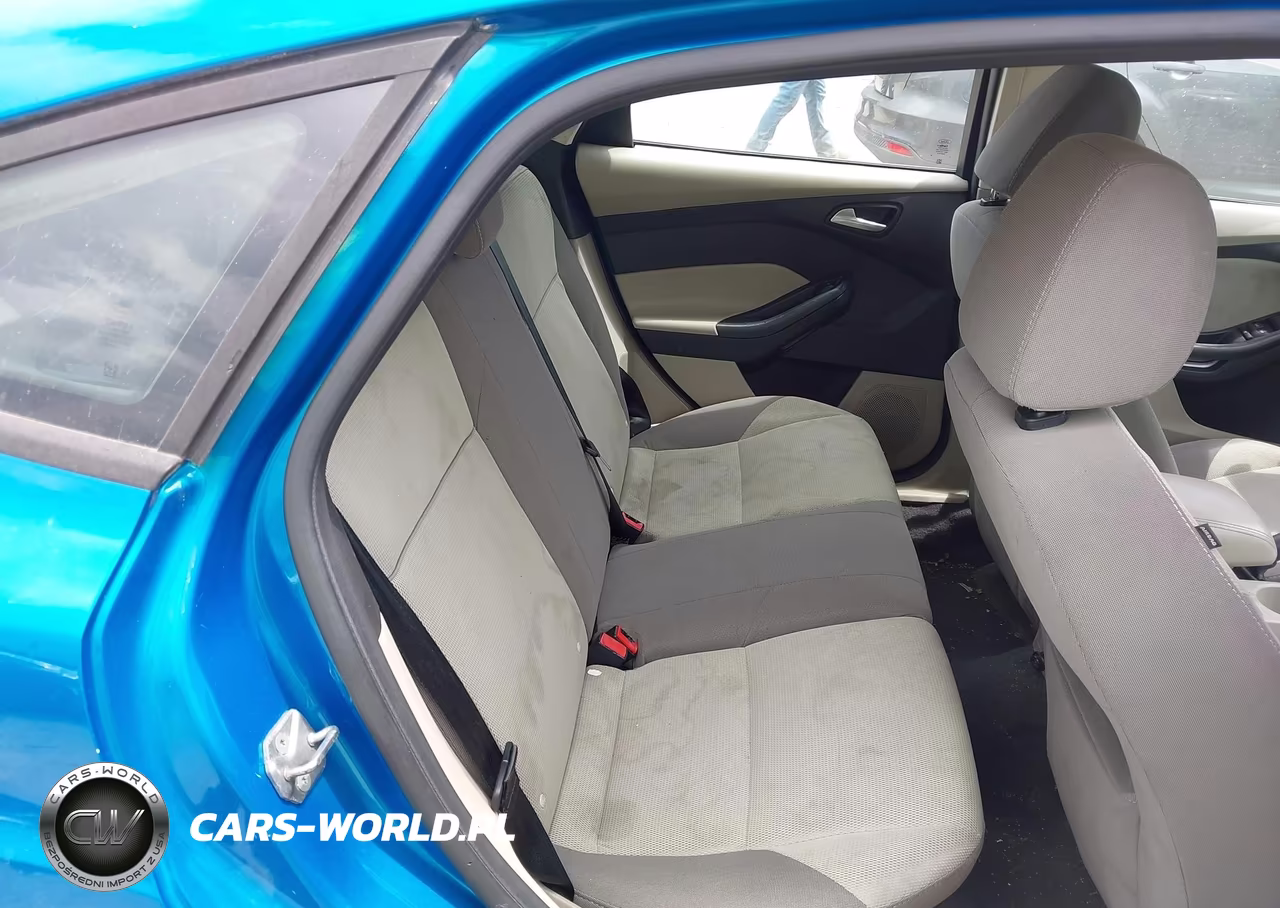2013 Ford Focus Se VIN:1FADP3K24DL105373 - 8