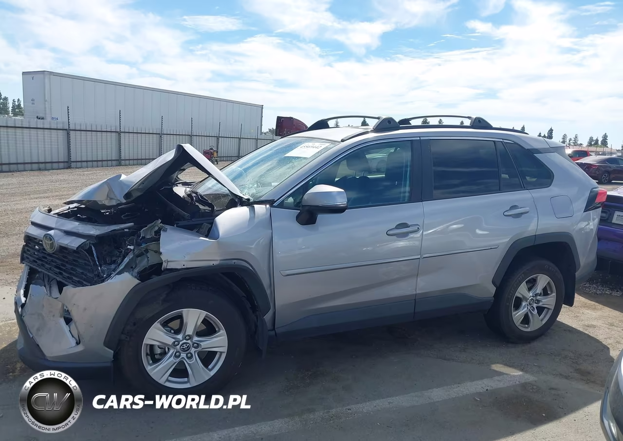 2020 Toyota Rav4 Xle VIN:2T3W1RFV0LW078924 - 17