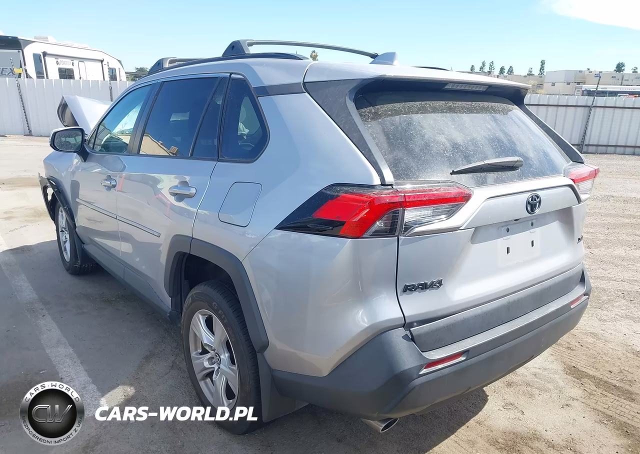 2020 Toyota Rav4 Xle VIN:2T3W1RFV0LW078924 - 3