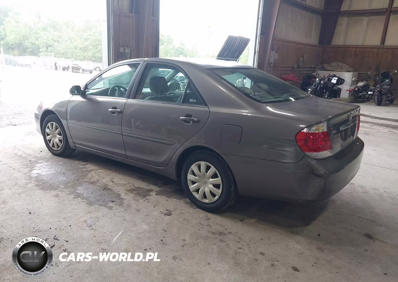 2006 Toyota Camry Le VIN:4T1BE30K46U674047 - 3