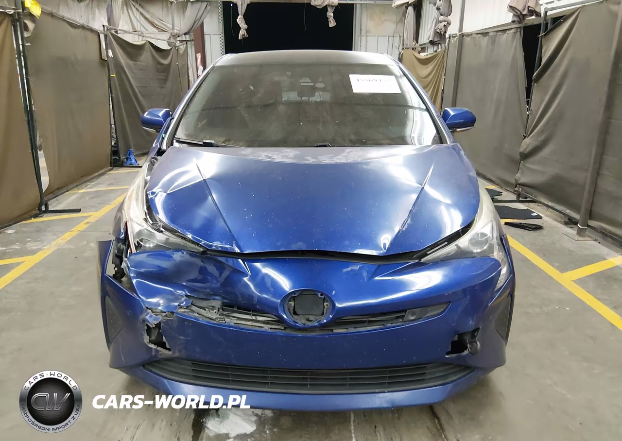2018 Toyota Prius Three VIN:JTDKARFU7J3549179 - 12