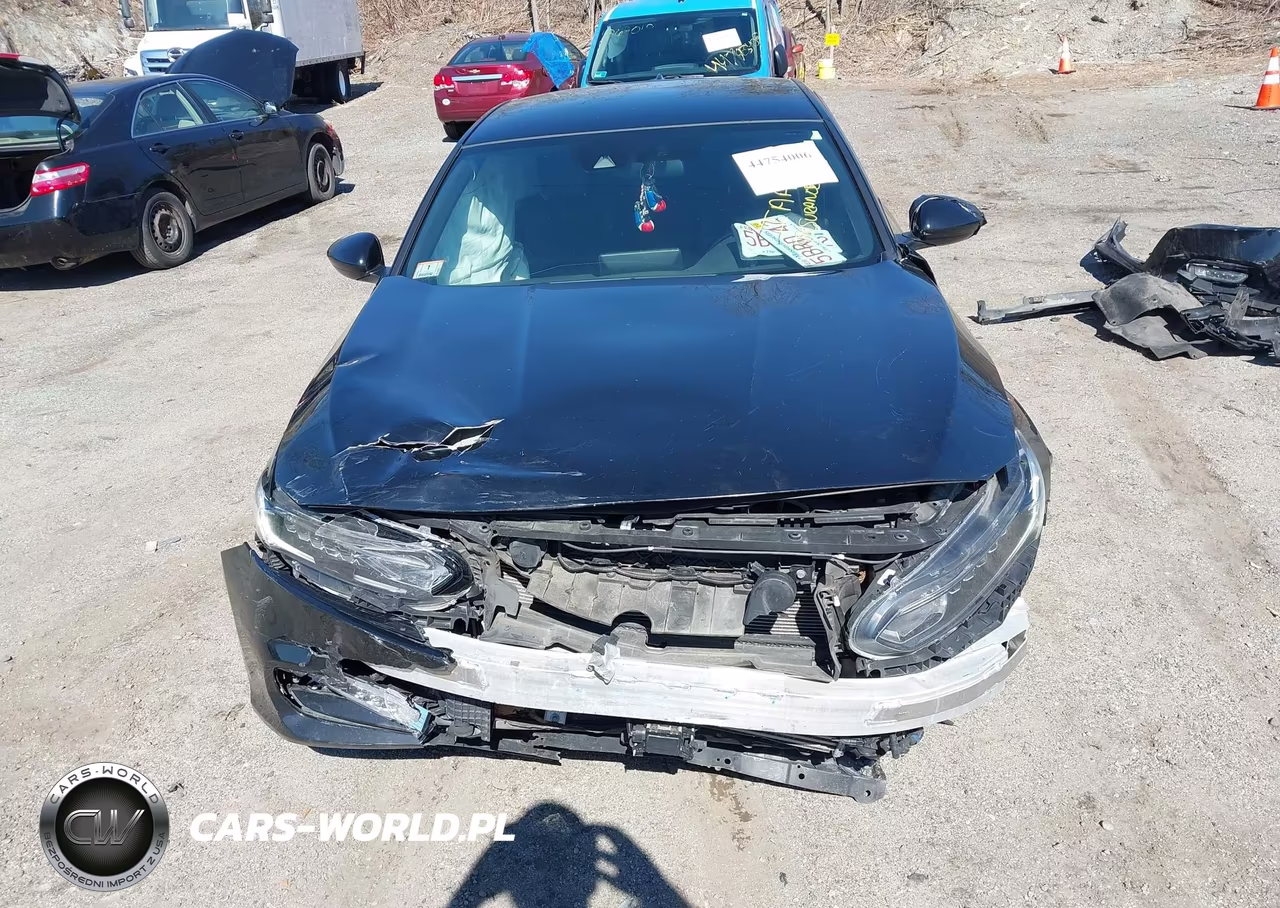 2018 Honda Accord Sport VIN:1HGCV1F39JA041021 - 13