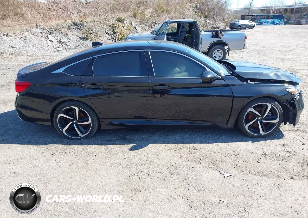 2018 Honda Accord Sport VIN:1HGCV1F39JA041021 - 14