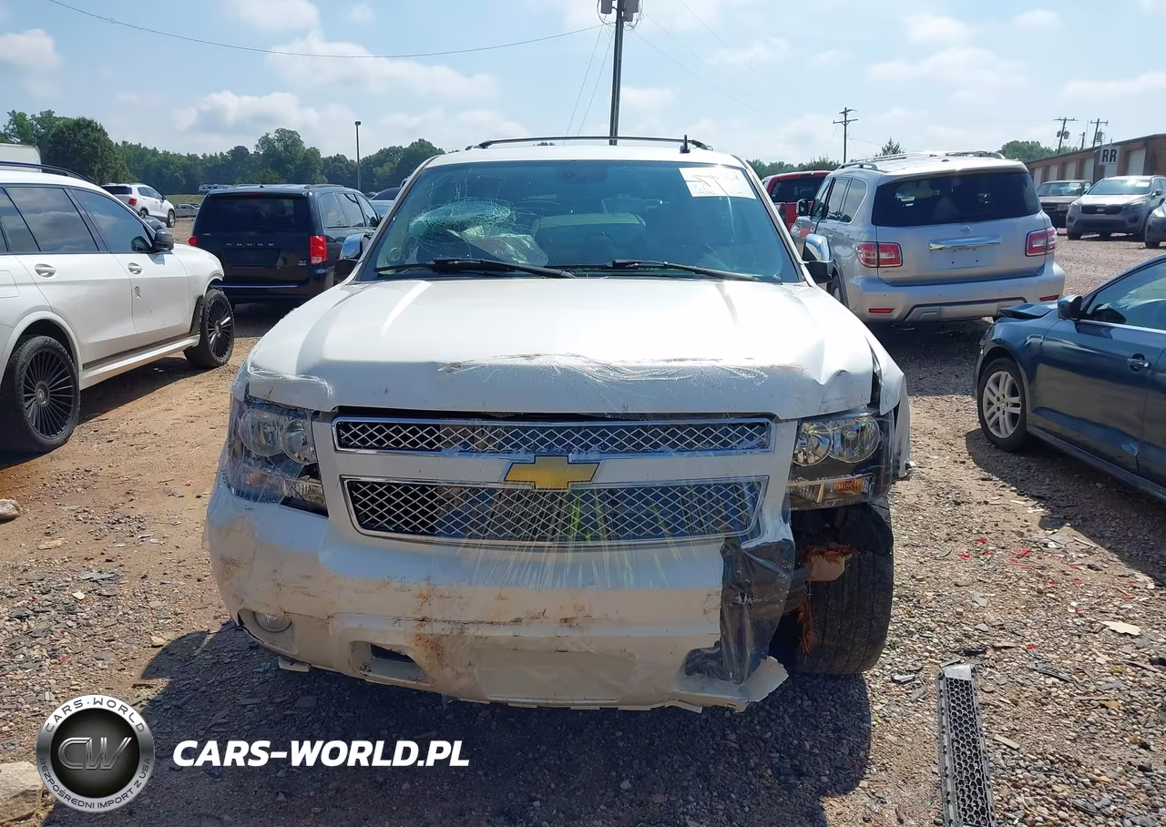 2008 Chevrolet Tahoe Ltz VIN:1GNFC13058R182781 - 12