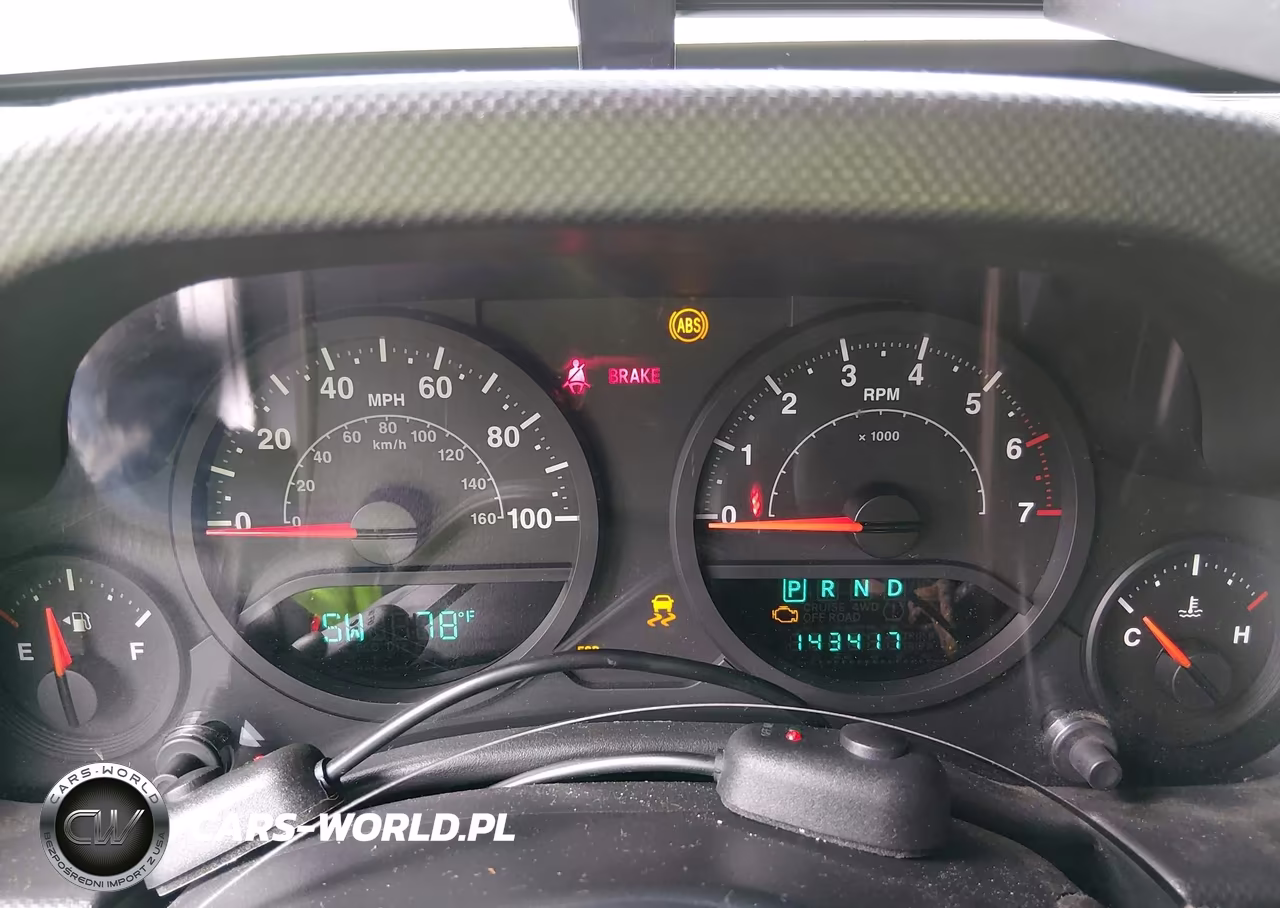 2008 Jeep Wrangler X VIN:1J4FA24178L516026 - 7