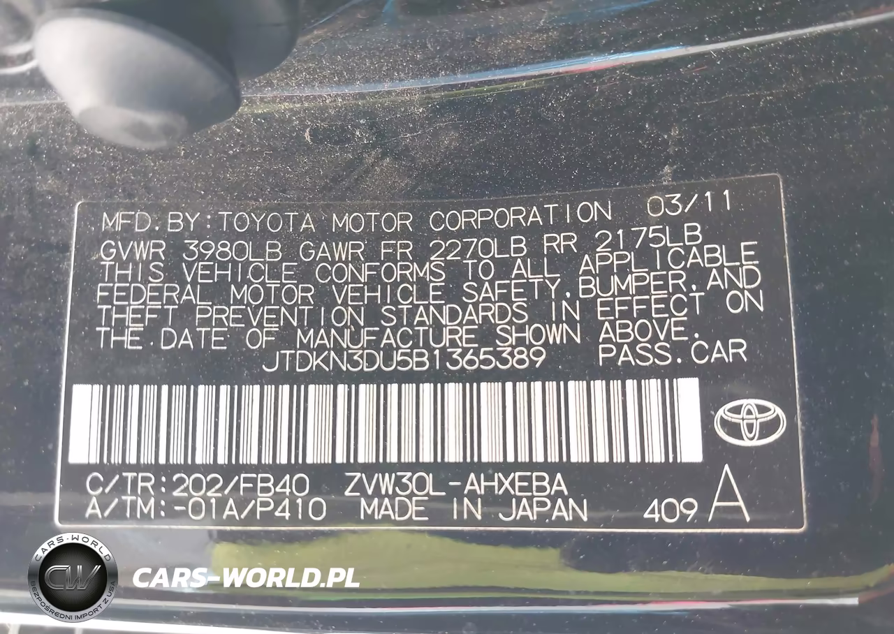 2011 Toyota Prius Two VIN:JTDKN3DU5B1365389 - 9