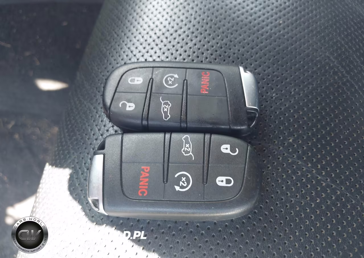 2014 Jeep Grand Cherokee Overland VIN:1C4RJFCM6EC326008 - 11