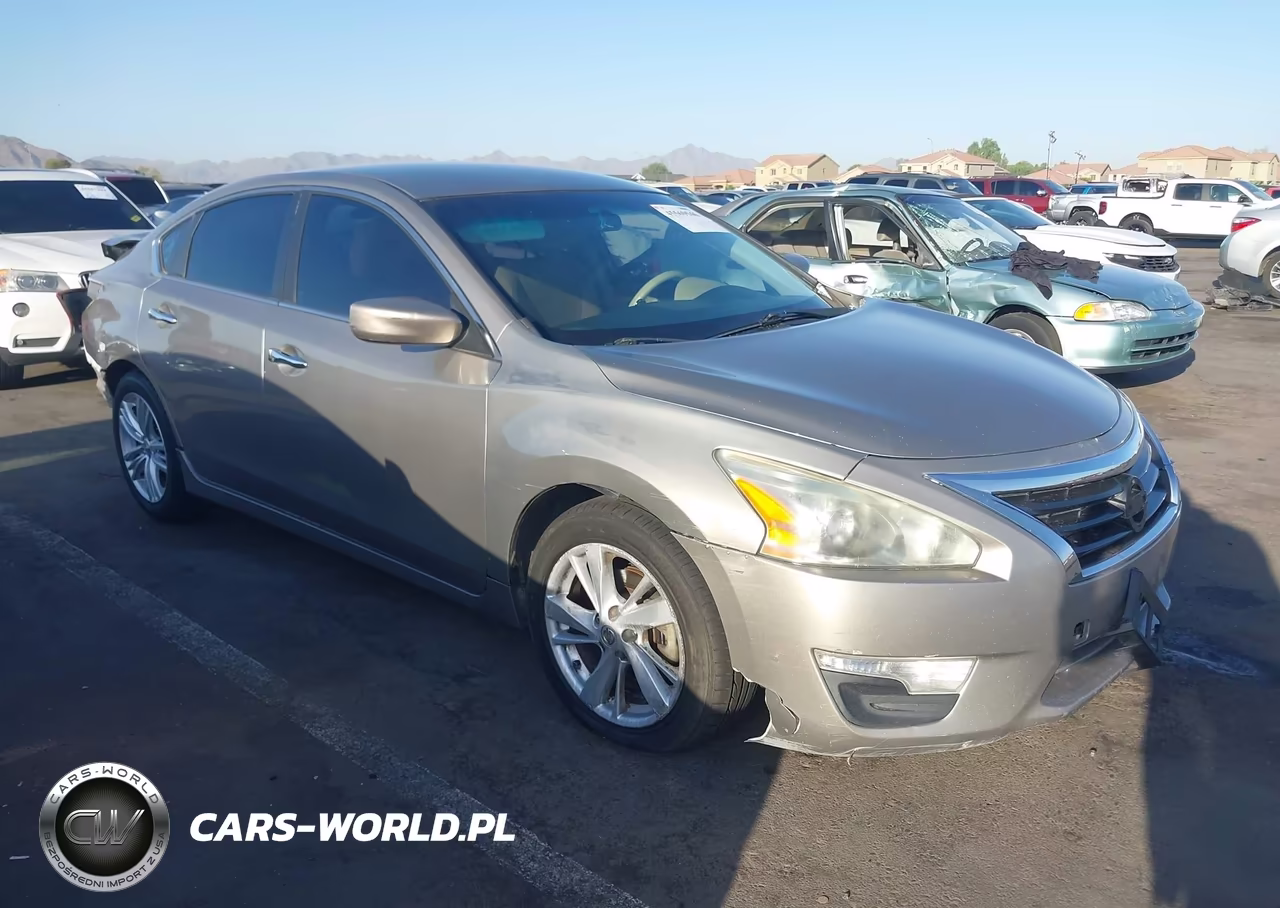 2014 Nissan Altima 2.5 S – zdjęcie 1 z 17
