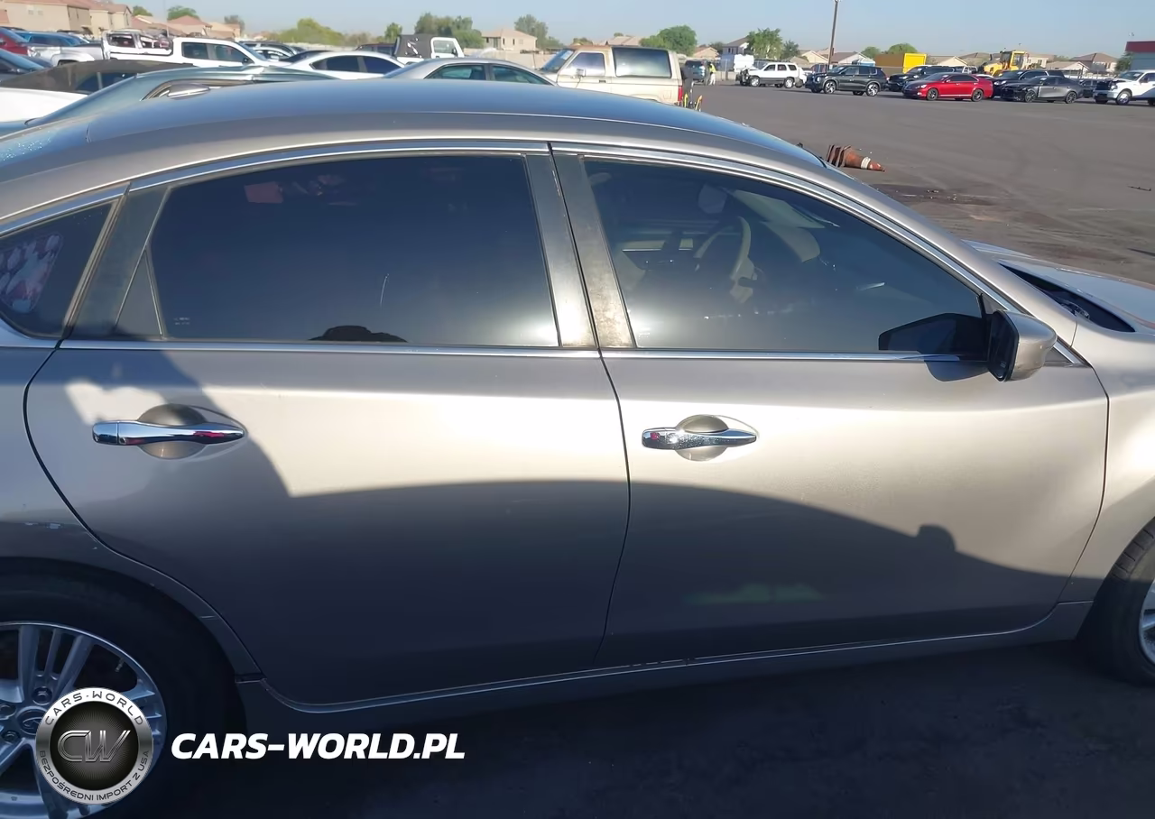 2014 Nissan Altima 2.5 S VIN:1N4AL3AP2EC423313 - 14