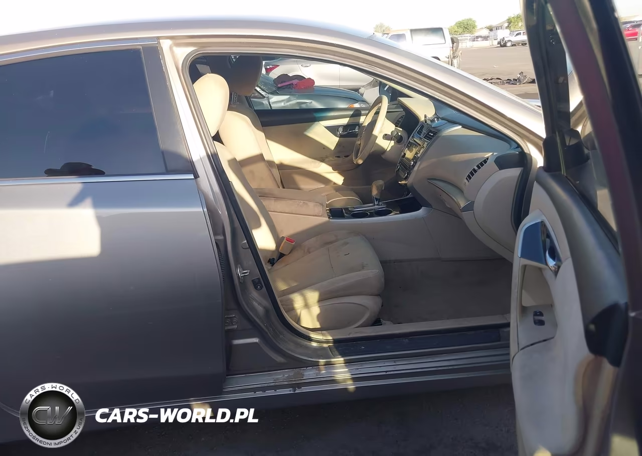2014 Nissan Altima 2.5 S VIN:1N4AL3AP2EC423313 - 5