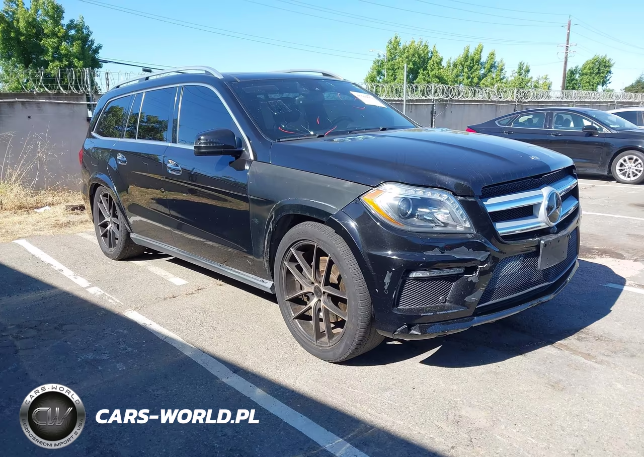 2015 Mercedes-Benz Gl 550 4Matic – zdjęcie 1 z 16