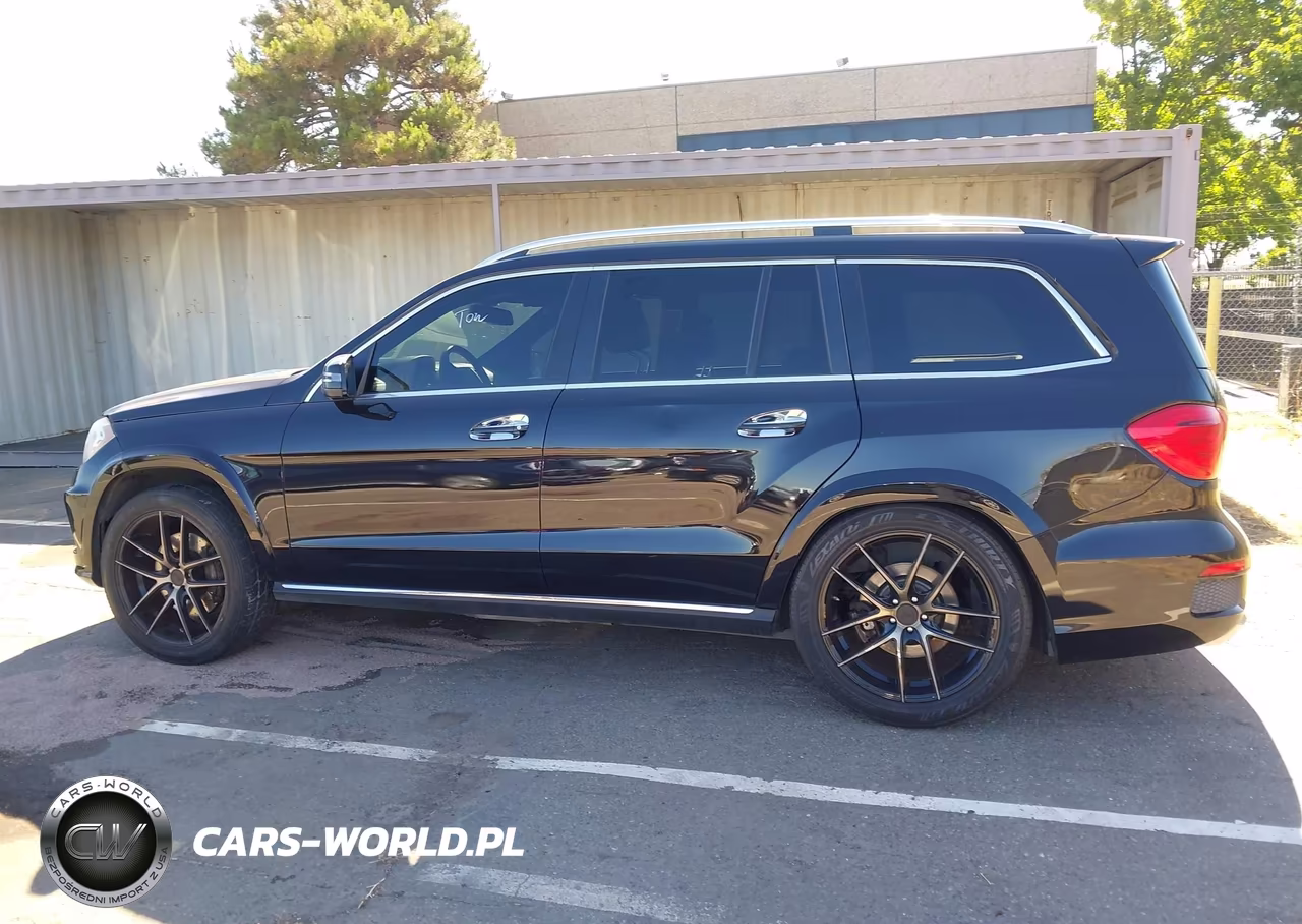 2015 Mercedes-Benz Gl 550 4Matic VIN:4JGDF7DE4FA500417 - 14