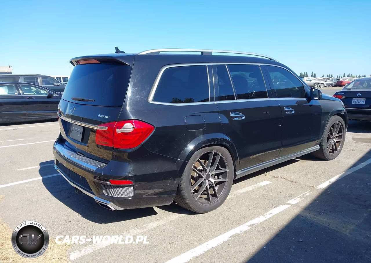 2015 Mercedes-Benz Gl 550 4Matic VIN:4JGDF7DE4FA500417 - 4