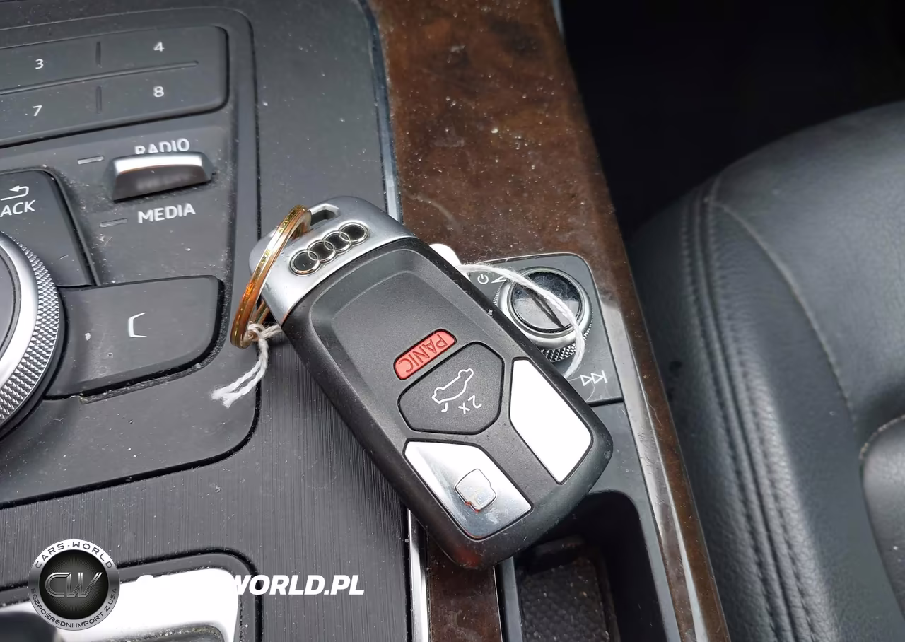 2019 Audi Q5 45 Premium VIN:WA1ANAFY1K2126538 - 11
