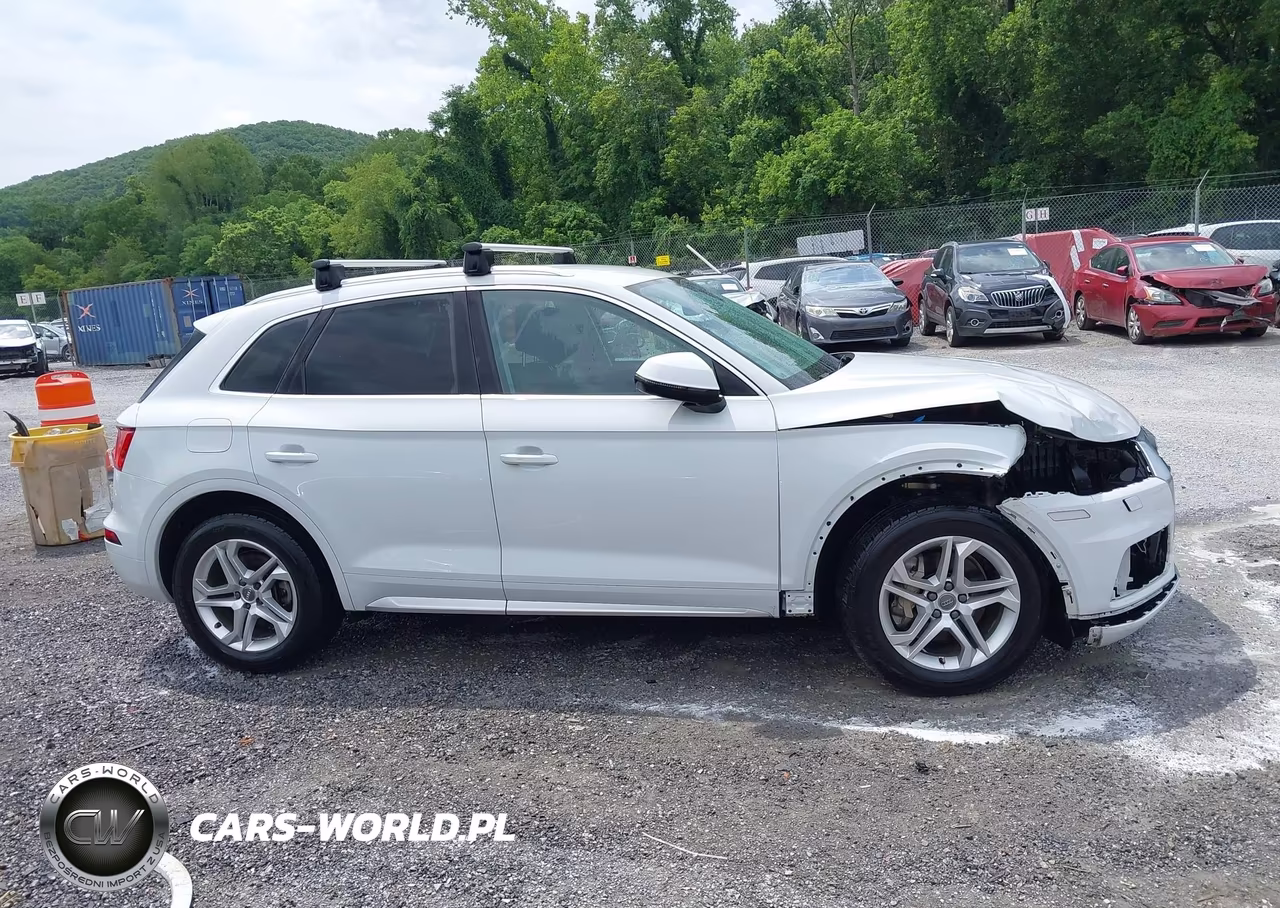 2019 Audi Q5 45 Premium VIN:WA1ANAFY1K2126538 - 13
