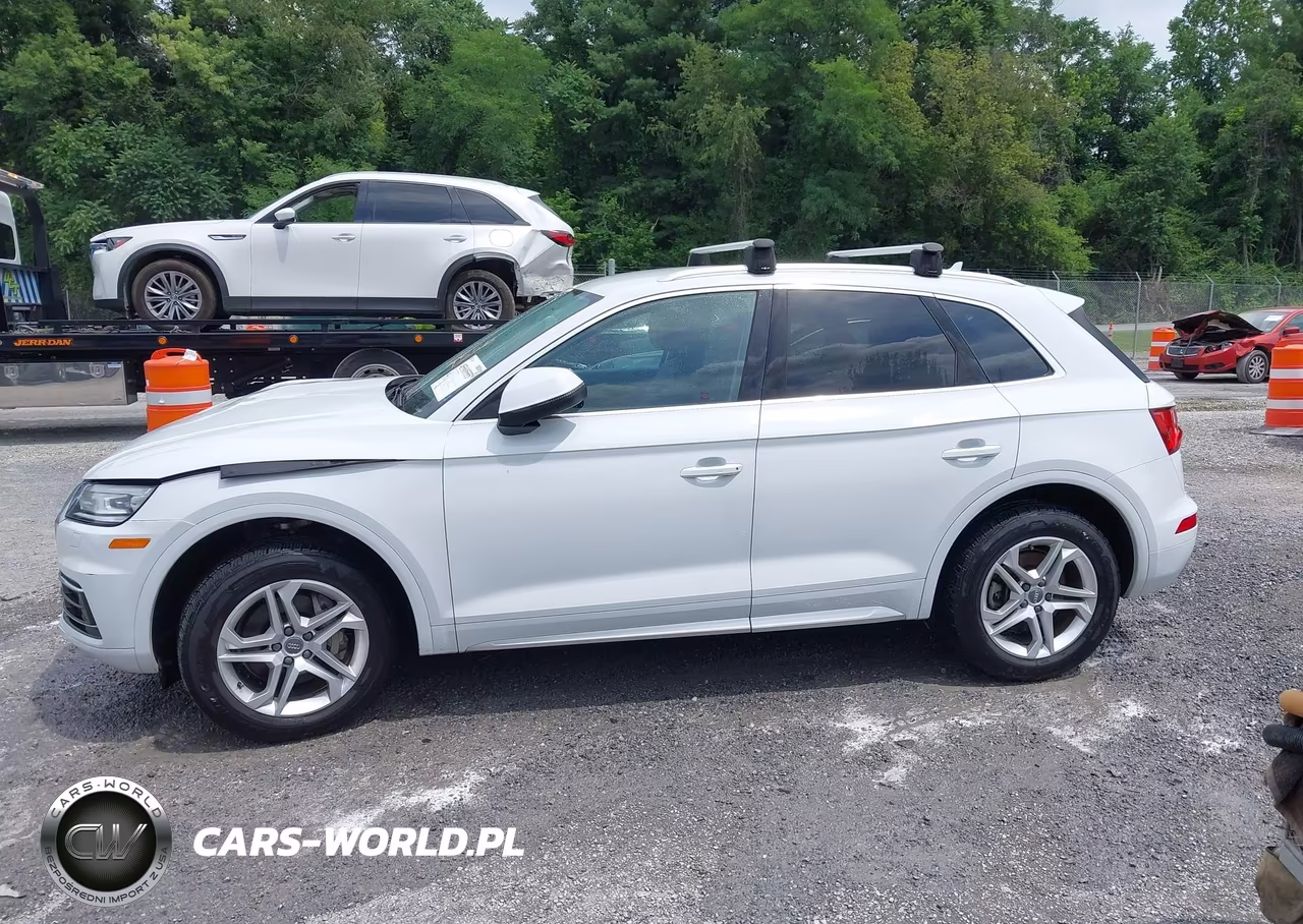 2019 Audi Q5 45 Premium VIN:WA1ANAFY1K2126538 - 14