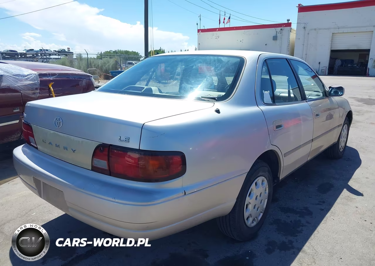 1996 Toyota Camry Dx-Le-Xle VIN:JT2BG12K6T0349573 - 4