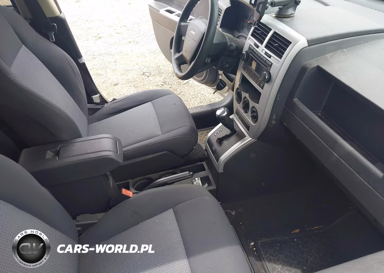2008 Jeep Patriot Sport VIN:1J8FF28W38D766394 - 5