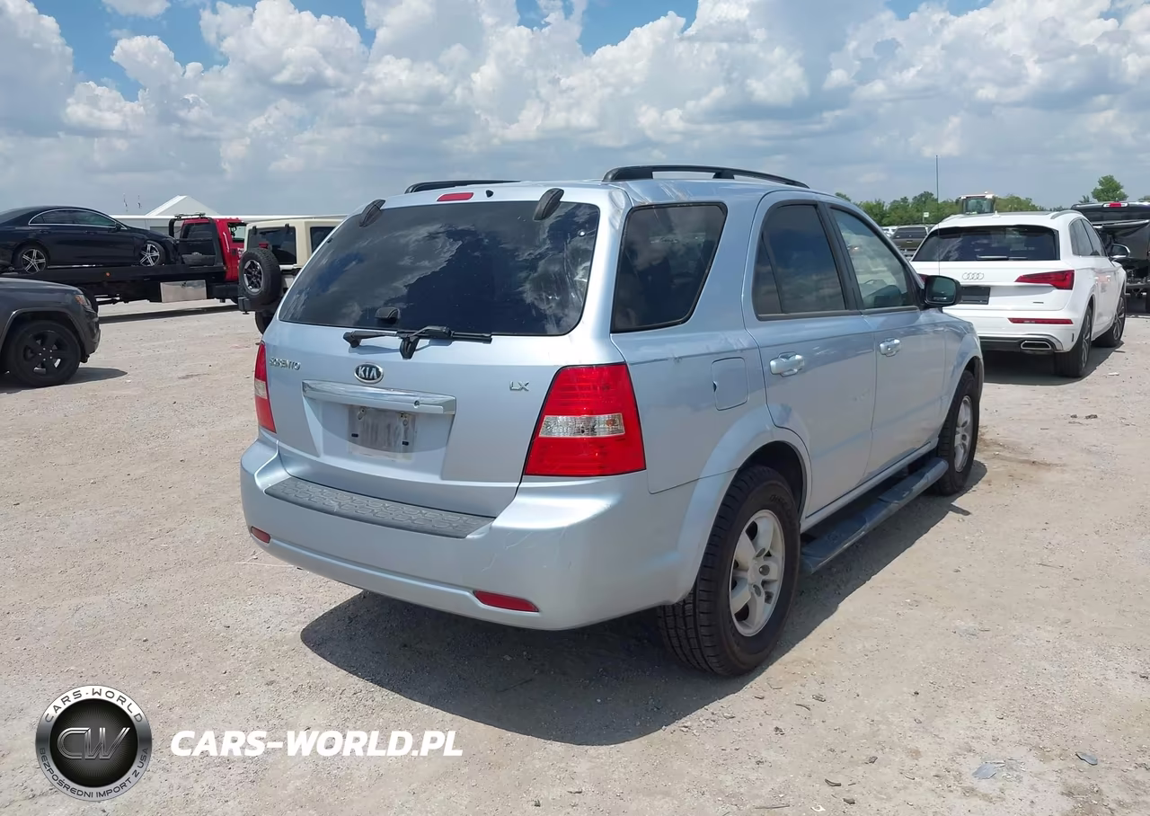 2008 Kia Sorento Lx VIN:KNDJD735X85852623 - 4