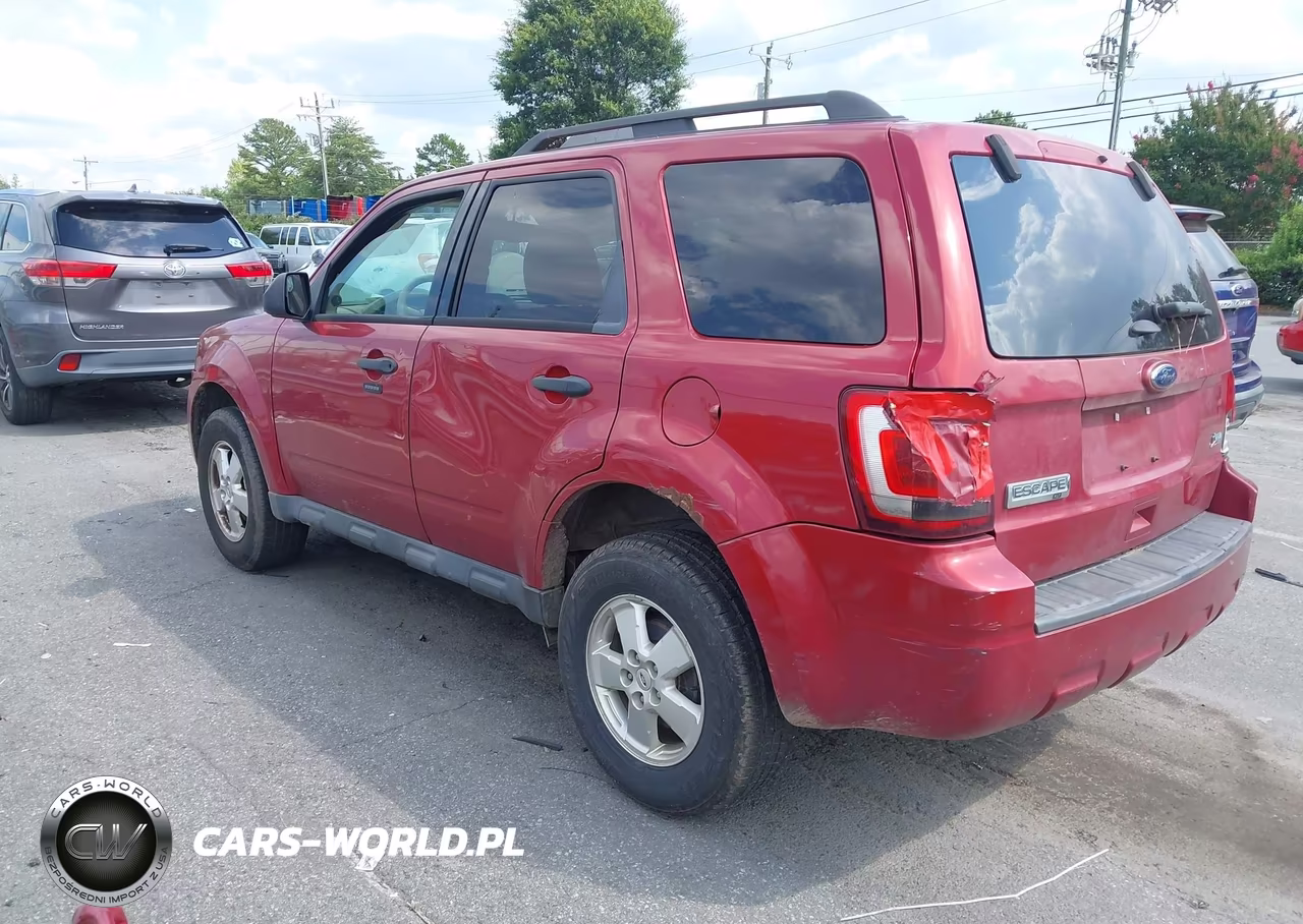 2012 Ford Escape Xlt VIN:1FMCU0DG8CKA66972 - 3