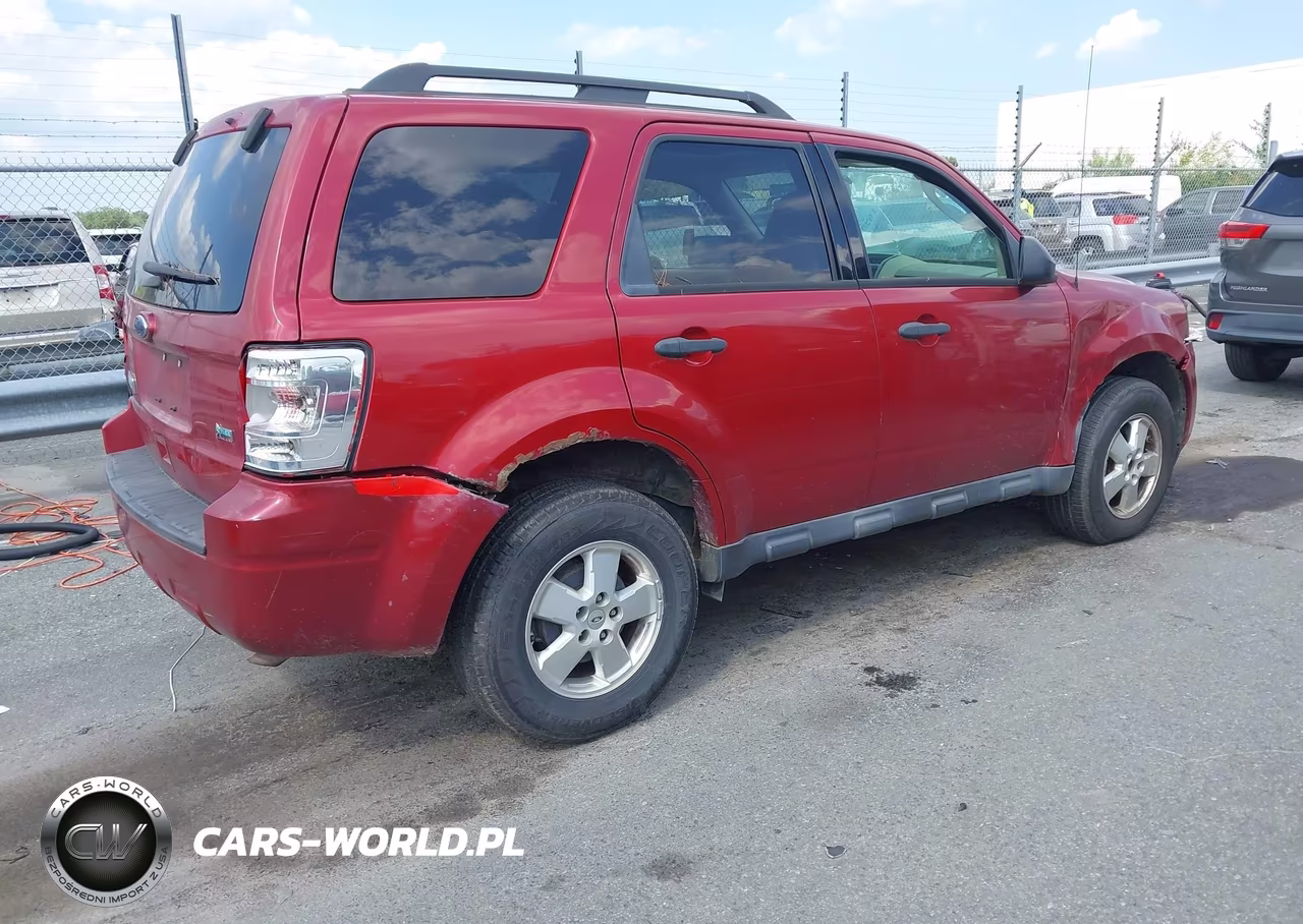 2012 Ford Escape Xlt VIN:1FMCU0DG8CKA66972 - 4