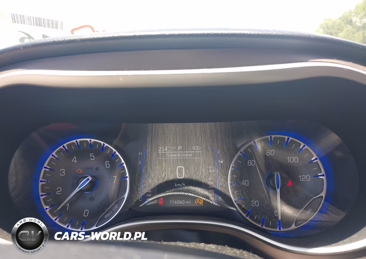 2020 Chrysler Voyager Lxi VIN:2C4RC1DG9LR176471 - 7