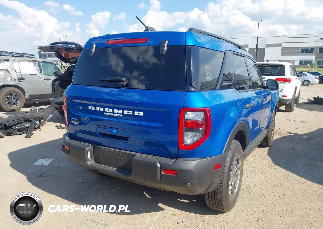 2025 Ford Bronco Sport Big Bend VIN:3FMCR9BN4SRE73723 - 4