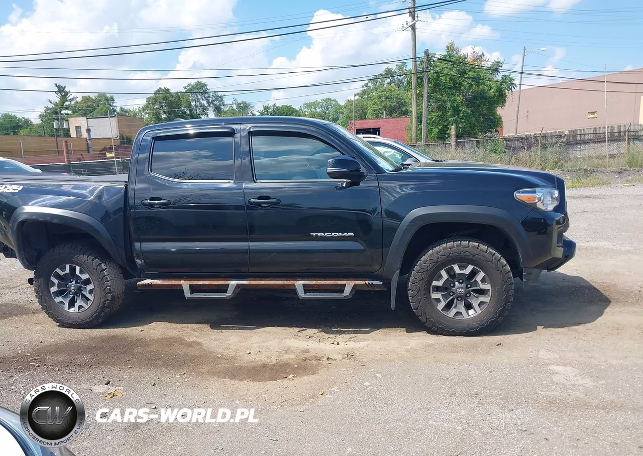 2018 Toyota Tacoma Trd Off Road VIN:3TMCZ5AN0JM184039 - 13