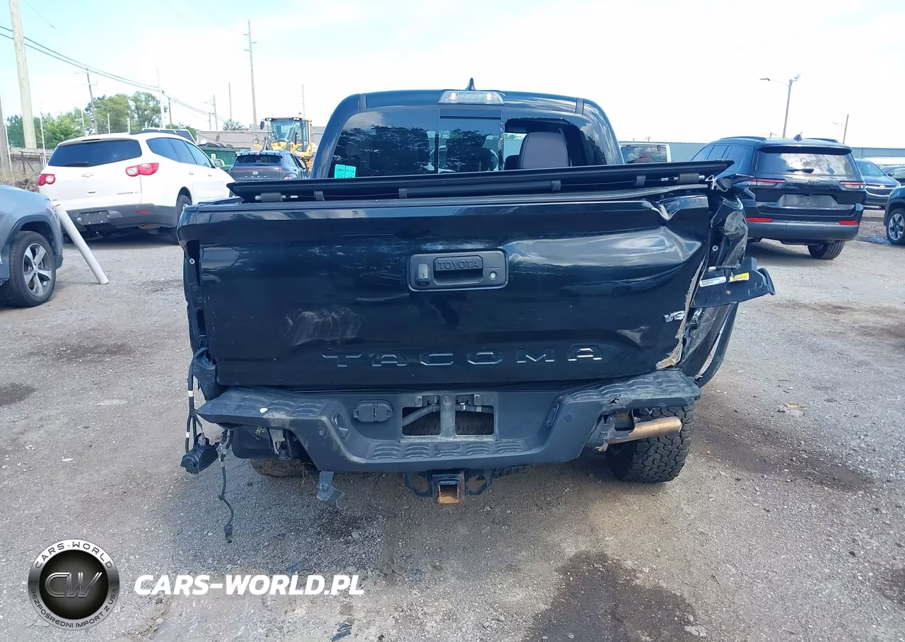 2018 Toyota Tacoma Trd Off Road VIN:3TMCZ5AN0JM184039 - 16