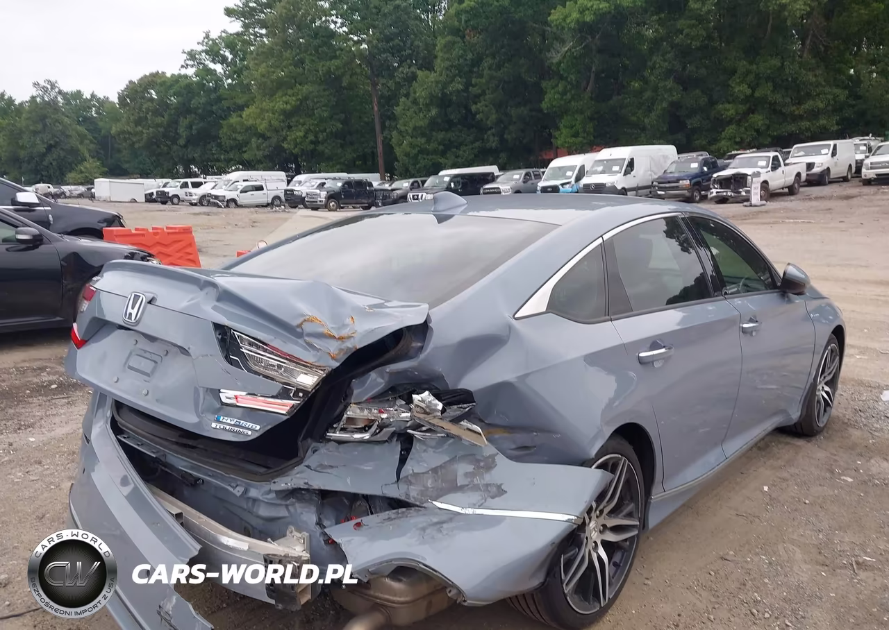2022 Honda Accord Hybrid Touring VIN:1HGCV3F90NA021150 - 6