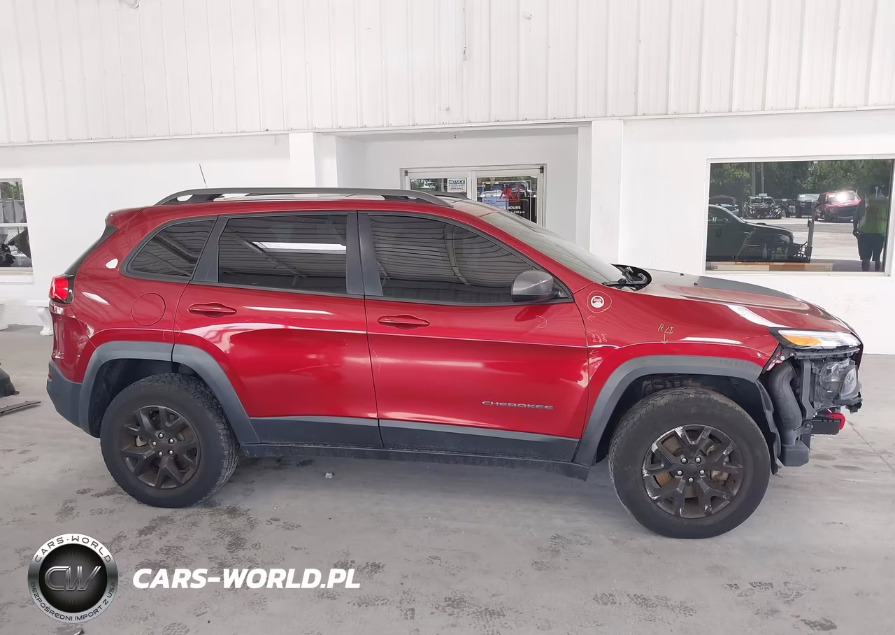 2016 Jeep Cherokee Trailhawk VIN:1C4PJMBS1GW104585 - 14