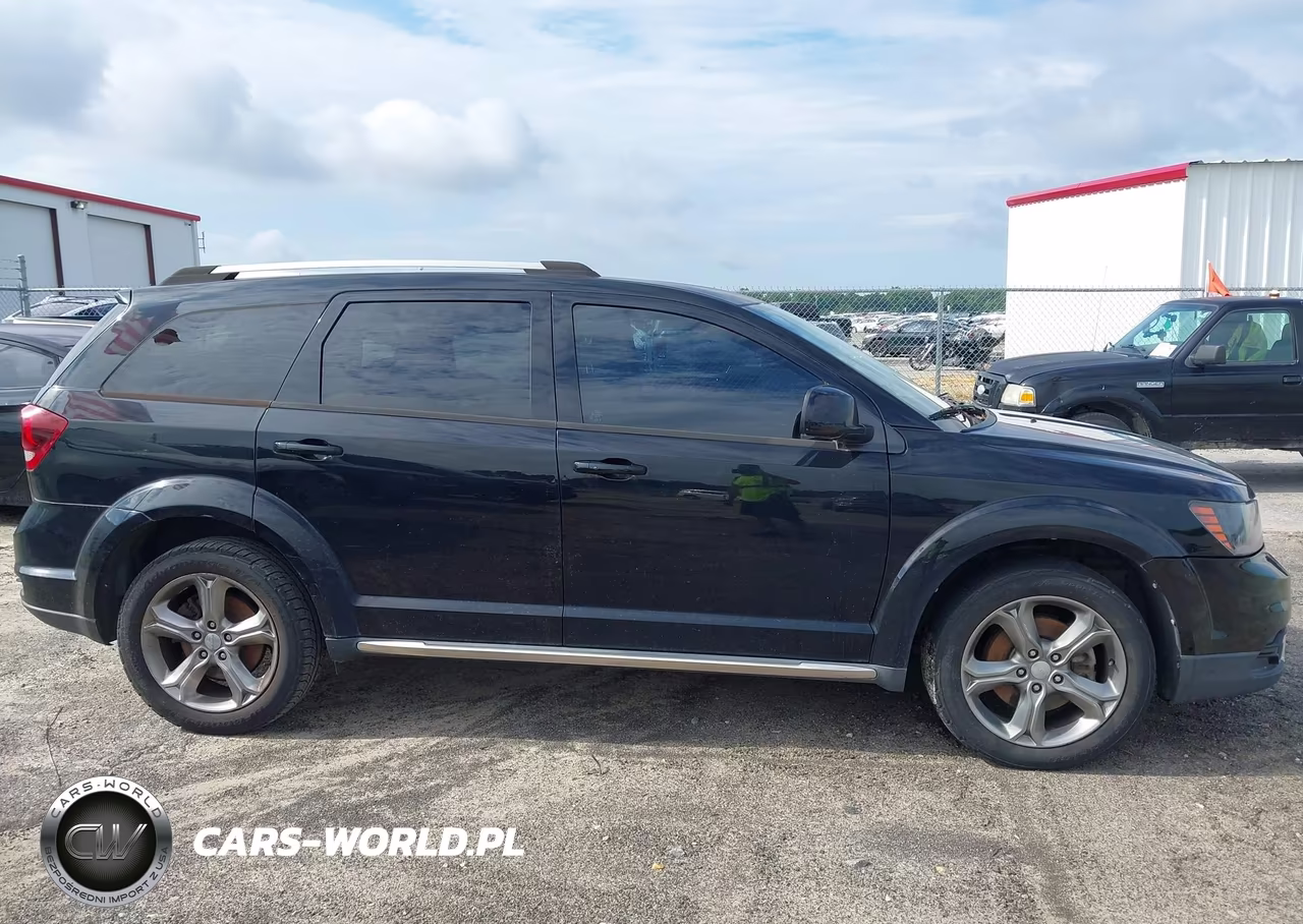 2016 Dodge Journey Crossroad Plus VIN:3C4PDCGB5GT213874 - 12