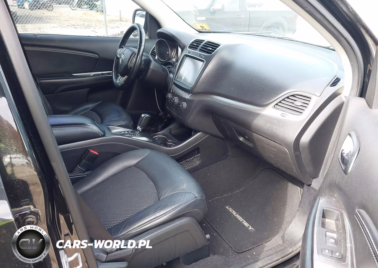 2016 Dodge Journey Crossroad Plus VIN:3C4PDCGB5GT213874 - 5