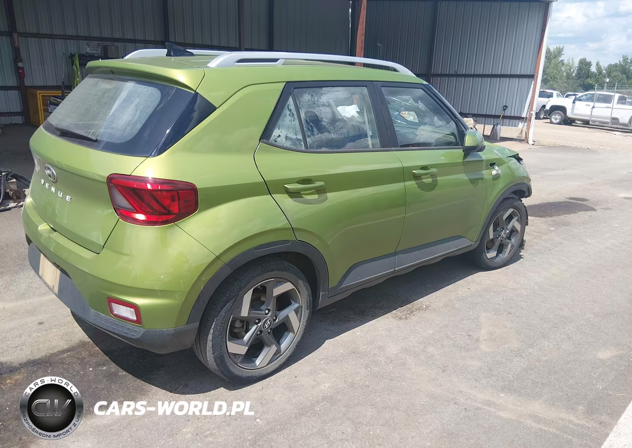 2021 Hyundai Venue Sel VIN:KMHRC8A37MU116697 - 4