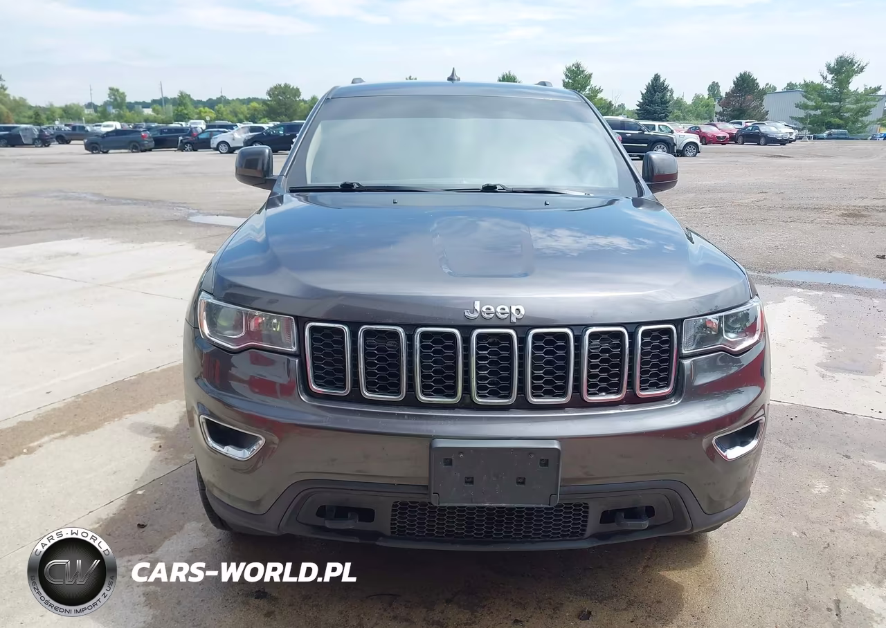 2021 Jeep Grand Cherokee Laredo E 4X4 VIN:1C4RJFAG0MC793758 - 13