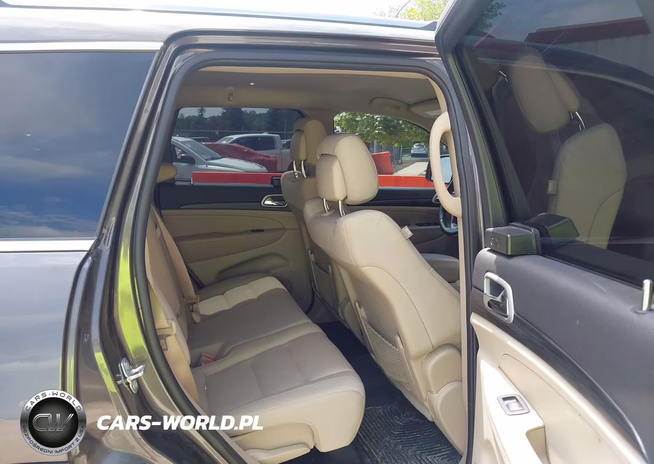 2021 Jeep Grand Cherokee Laredo E 4X4 VIN:1C4RJFAG0MC793758 - 8