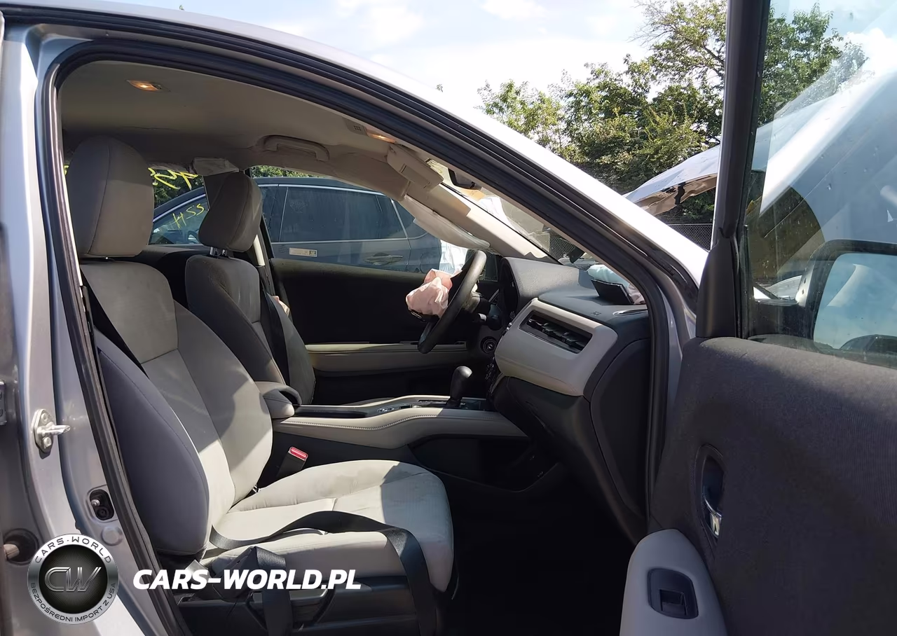 2019 Honda Hr-V Lx VIN:3CZRU6H35KG724787 - 5