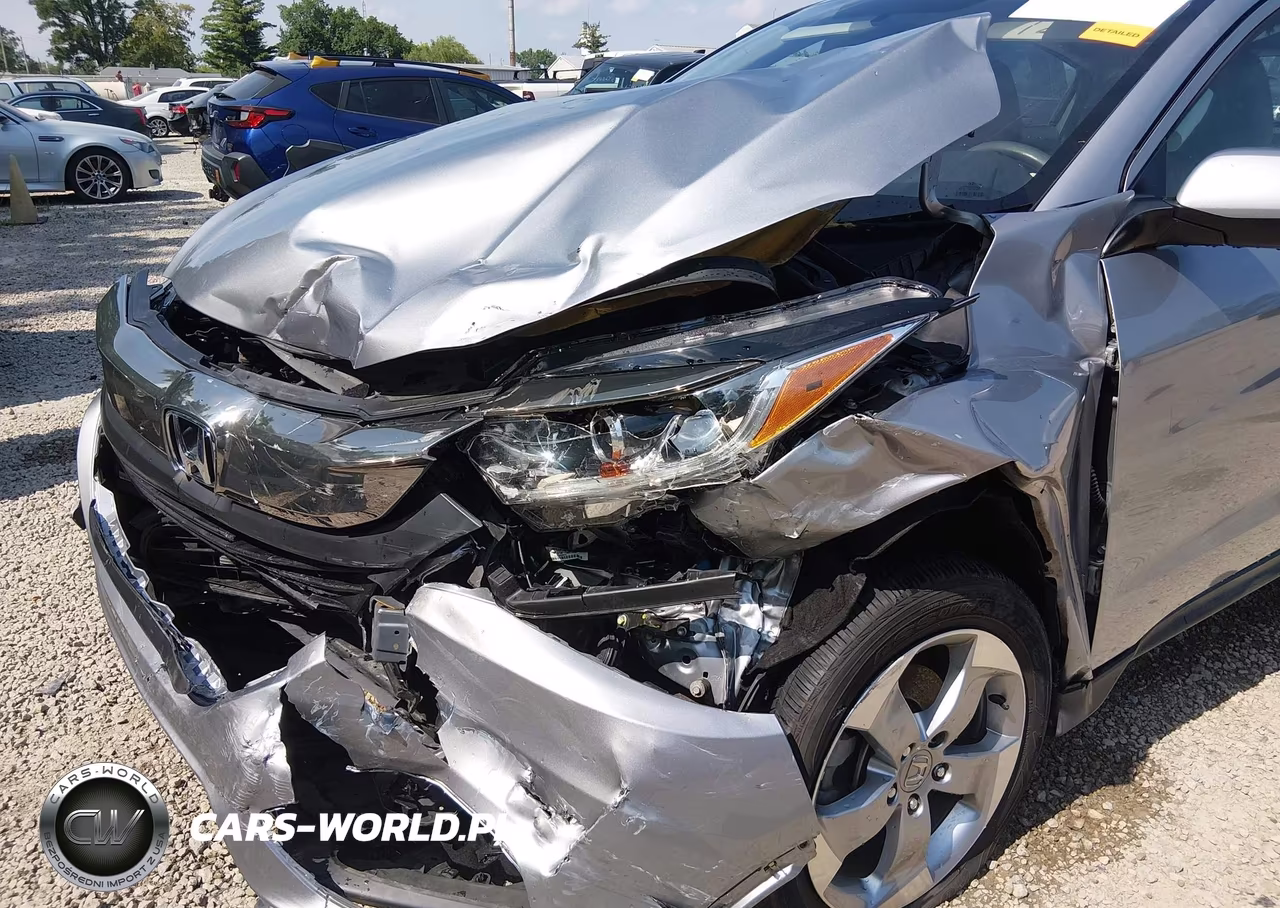 2019 Honda Hr-V Lx VIN:3CZRU6H35KG724787 - 6