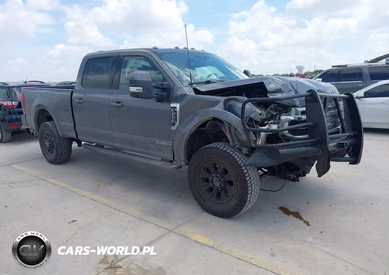 2022 Ford F-250 Lariat – zdjęcie 1 z 16