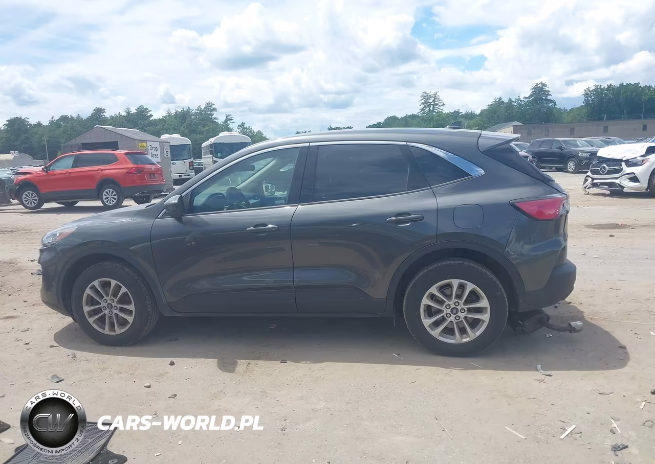 2020 Ford Escape Se VIN:1FMCU9G69LUA43695 - 14
