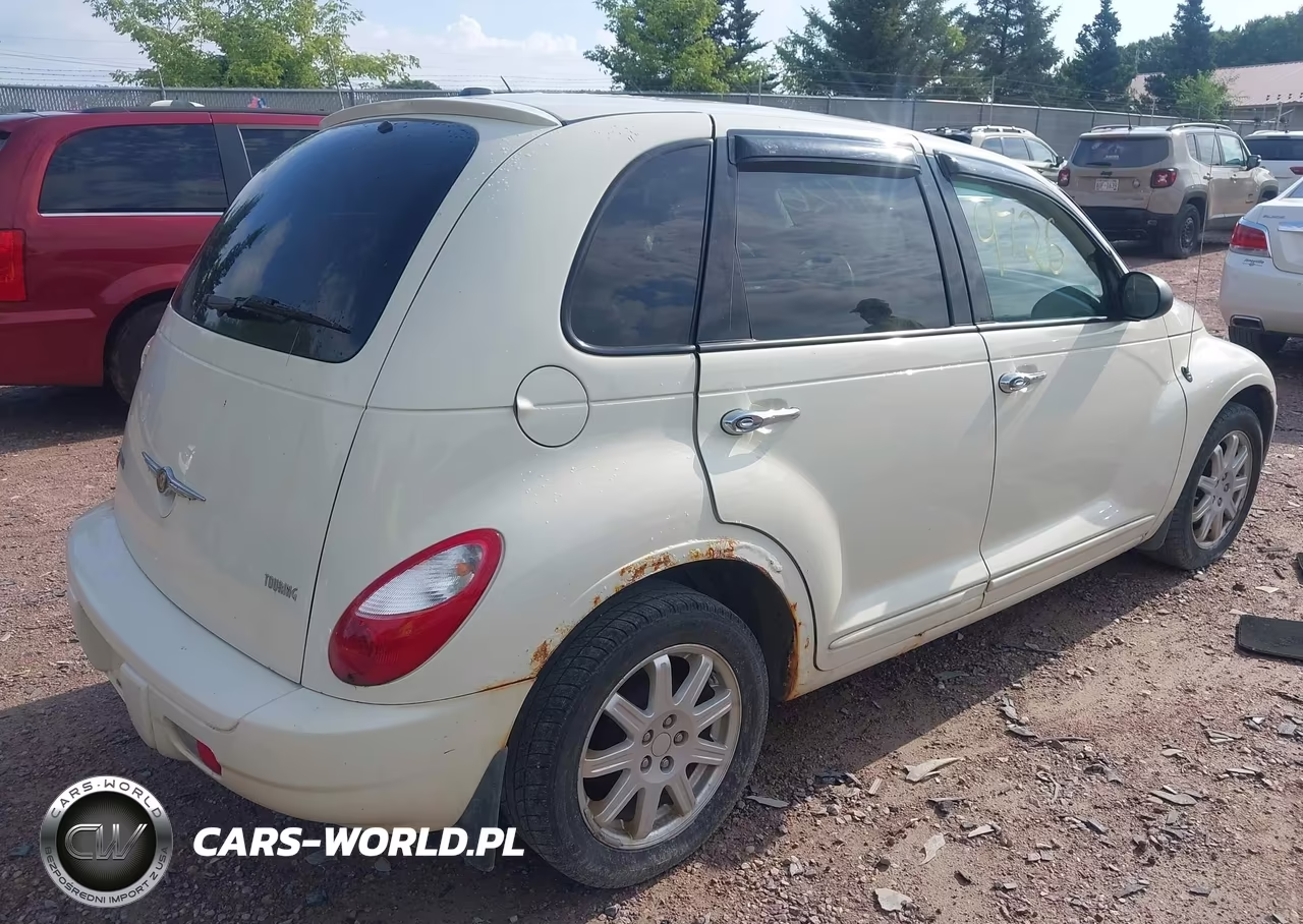 2008 Chrysler Pt Cruiser Touring VIN:3A8FY58B28T150849 - 4