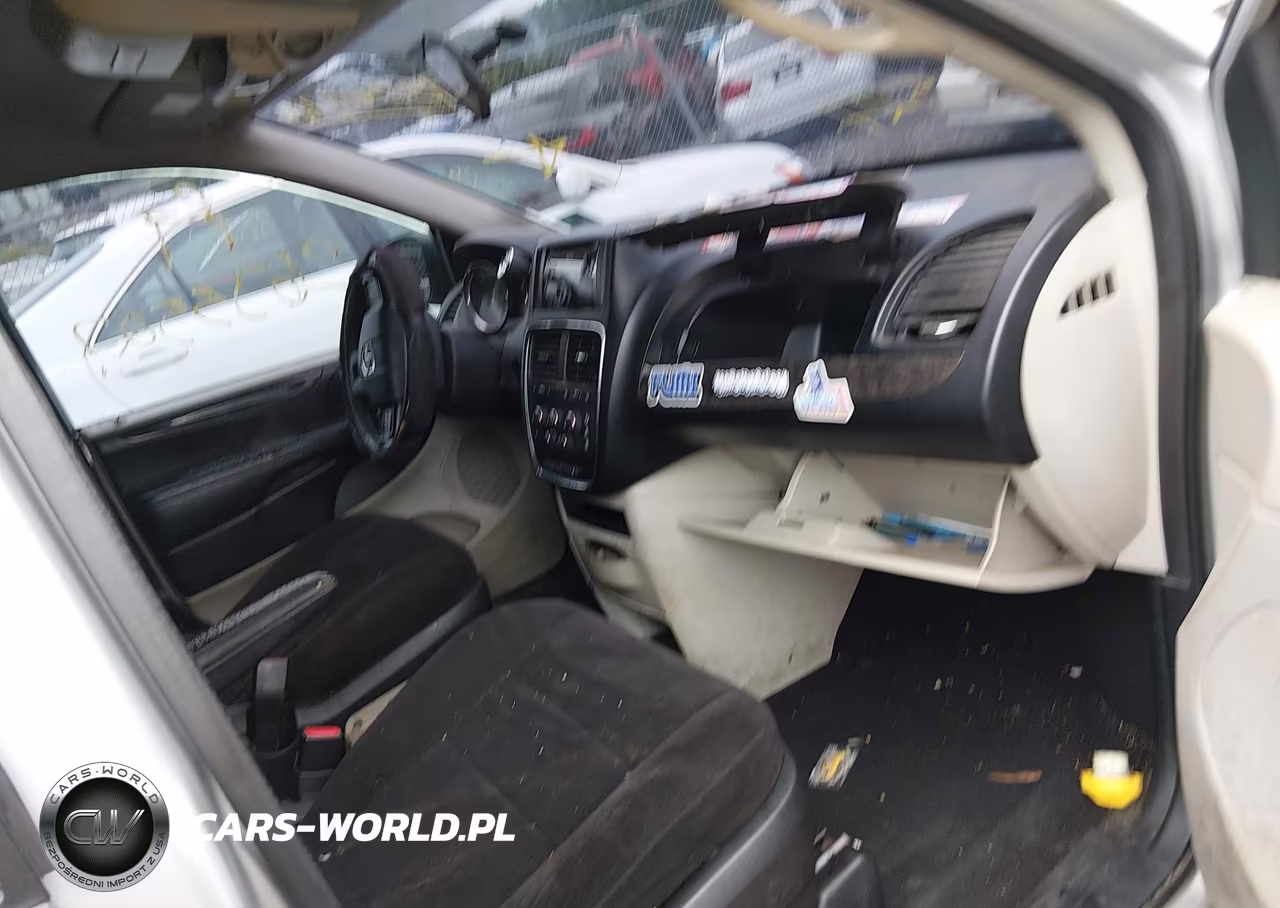 2011 Dodge Grand Caravan Express VIN:2D4RN4DG1BR652712 - 5