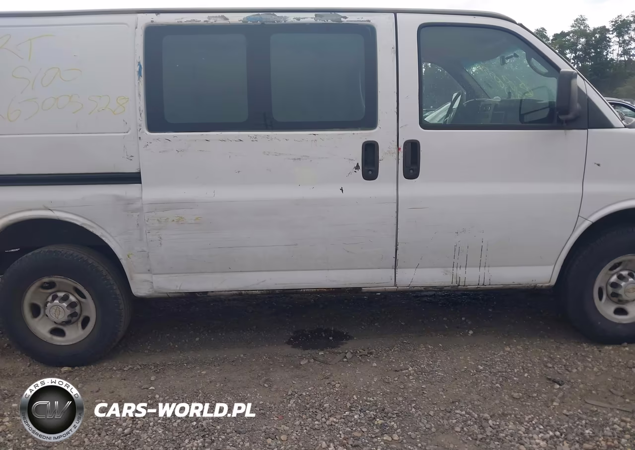 2011 Chevrolet Express 2500 Work Van VIN:1GCWGFCA0B1127244 - 6