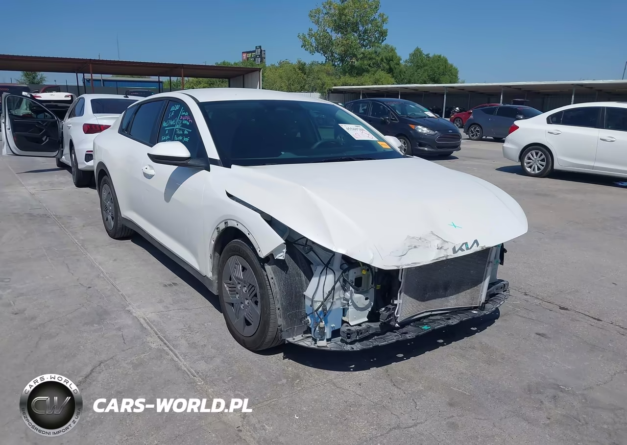2025 Kia K4 Lx VIN:3KPFT4DE6SE214161 - 1