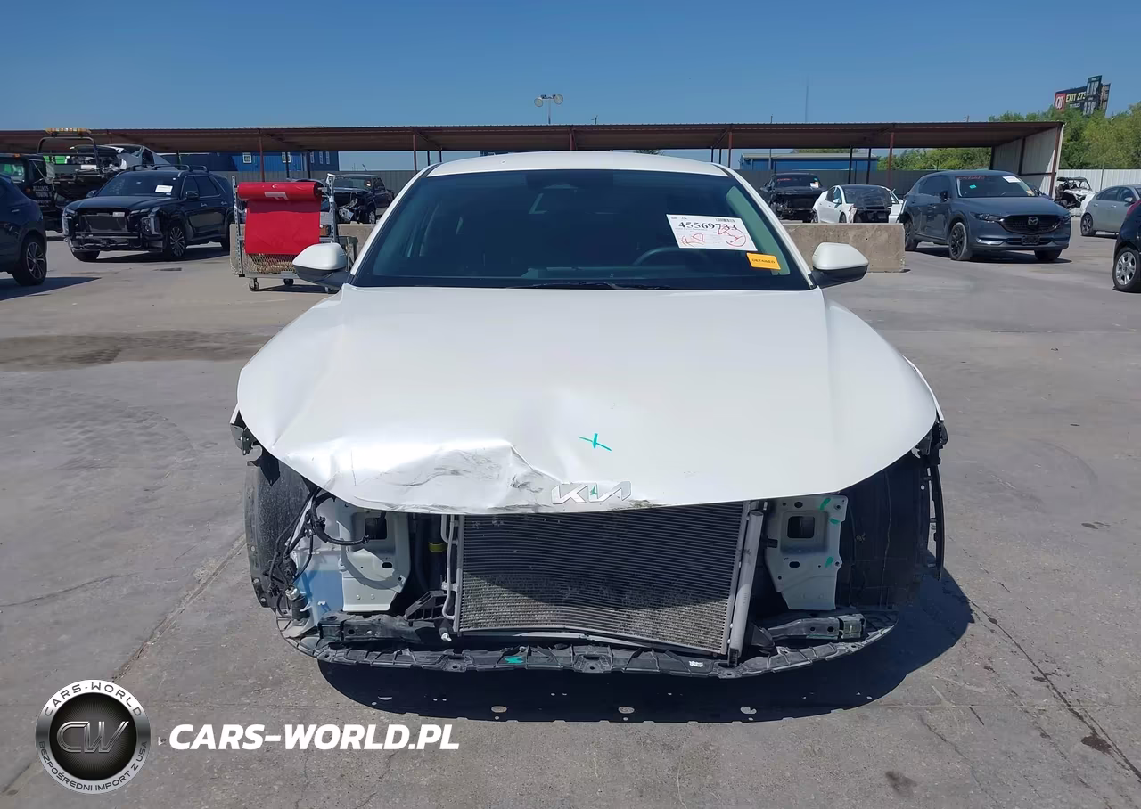 2025 Kia K4 Lx VIN:3KPFT4DE6SE214161 - 12