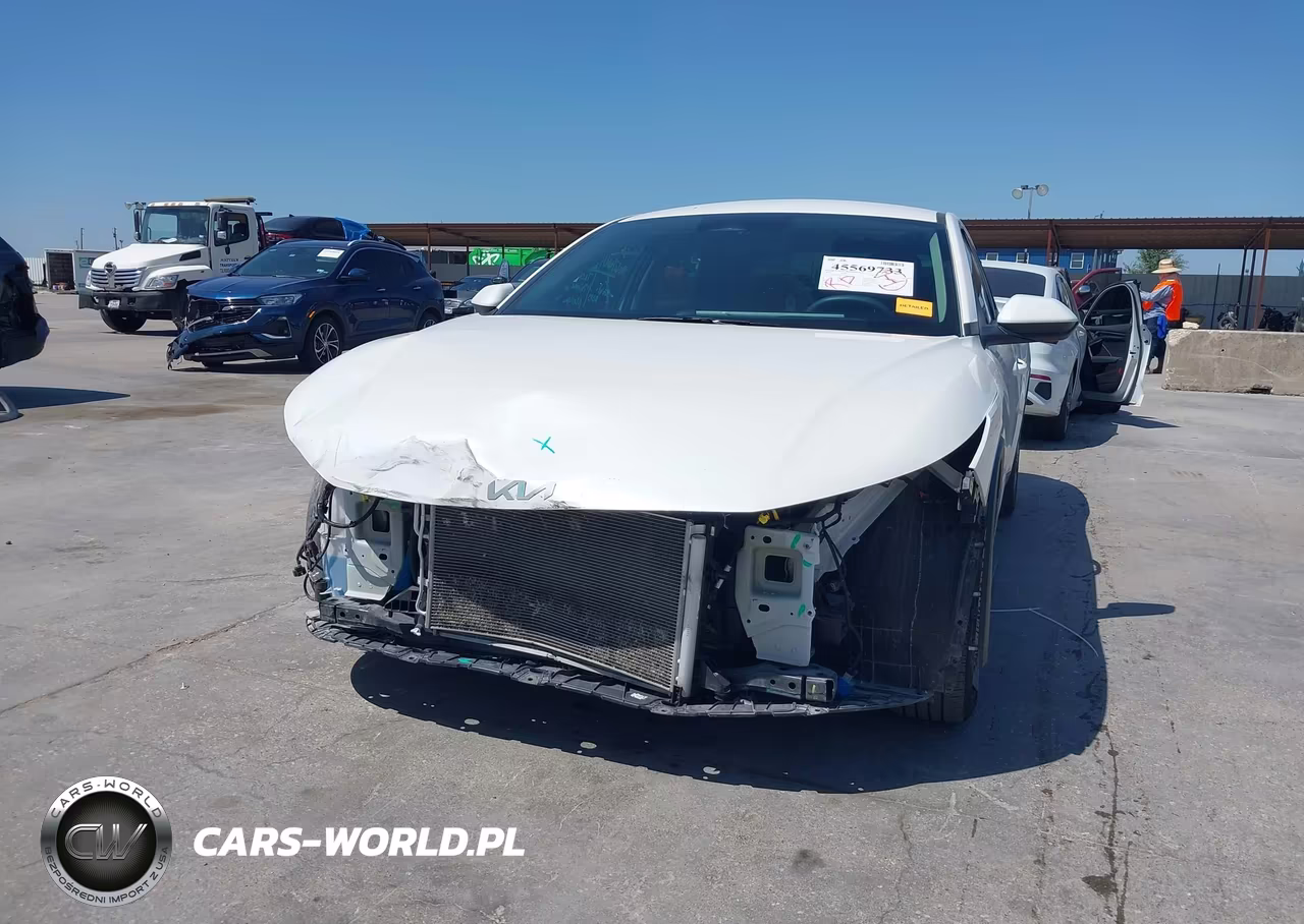 2025 Kia K4 Lx VIN:3KPFT4DE6SE214161 - 6