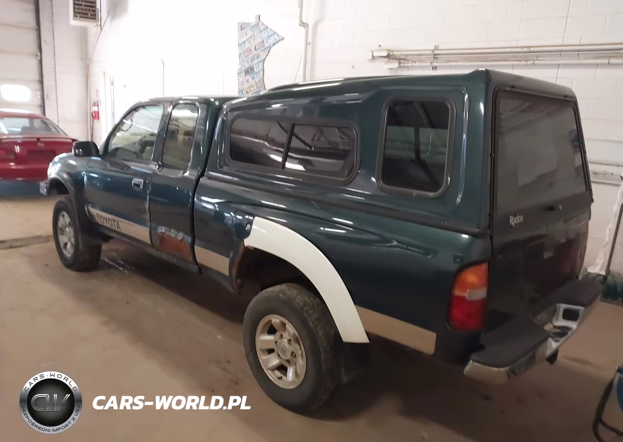 1997 Toyota Tacoma VIN:4TAWM72NXVZ282257 - 3