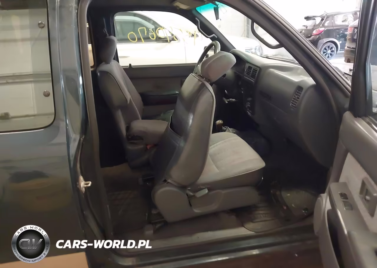 1997 Toyota Tacoma VIN:4TAWM72NXVZ282257 - 5