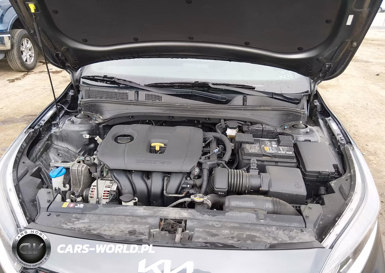 2024 Kia Forte Gt-Line VIN:3KPF54AD6RE741410 - 10