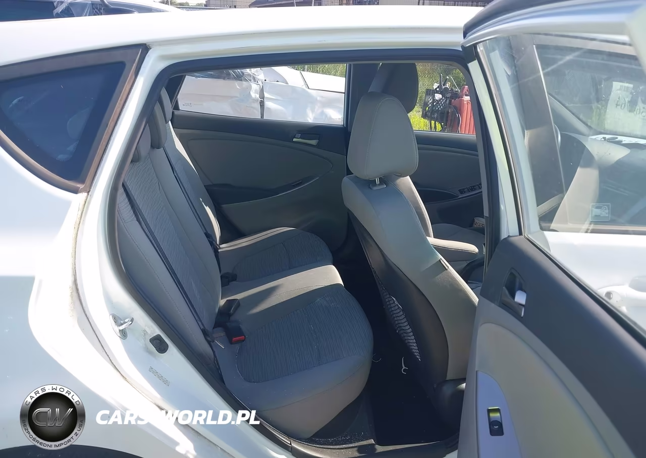 2015 Hyundai Accent Gs VIN:KMHCT5AE2FU212021 - 8